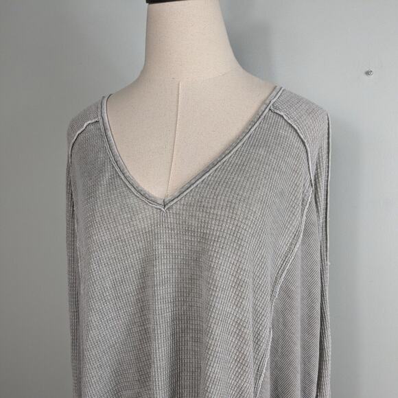 Free People Waffle Knit Top S Green Gray Thermal Long Sleeve Oversize Boho Tee - Picture 7 of 10